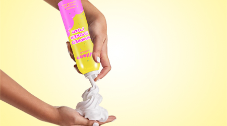 Spuma imbrem Shipment Socius